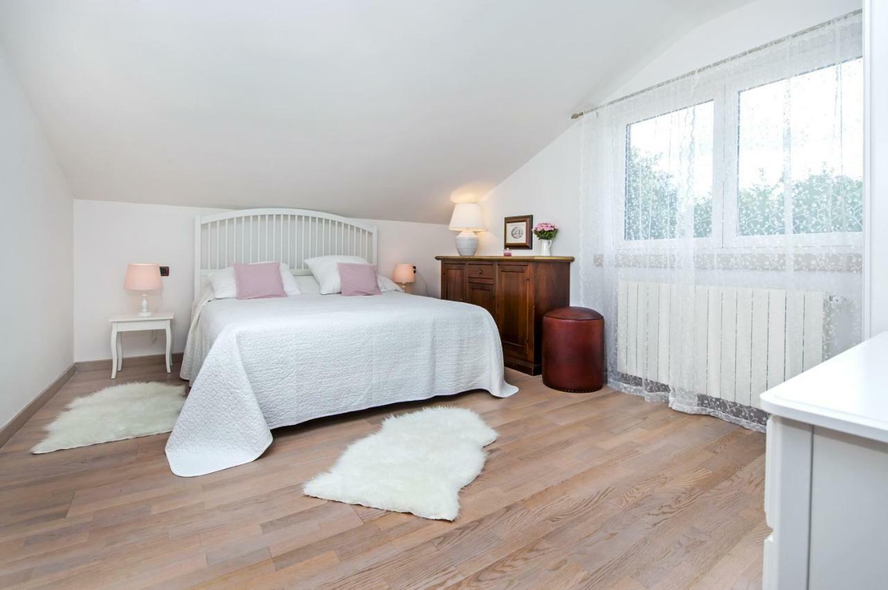 Villa Montericco ロヴィニ エクステリア 写真