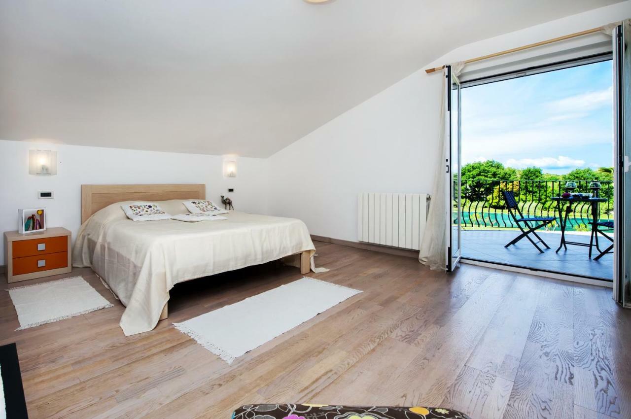 Villa Montericco ロヴィニ エクステリア 写真